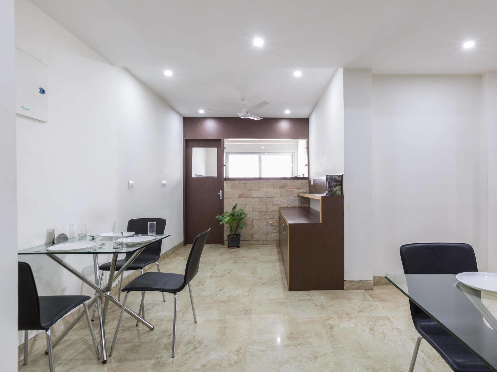Sanctum Suites Bel Road Bangalore Exterior foto